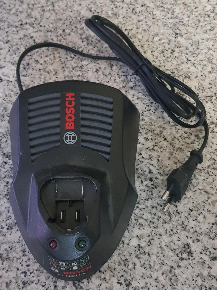 Bosch GSB 10,8-2-LI Hızlı Akü Şarj Cihazi 230/10,8V, 30 Dakika (2607225133)