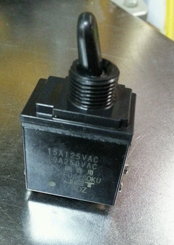 Makita HM1202C Şalter Ürün Kodu 651481-7