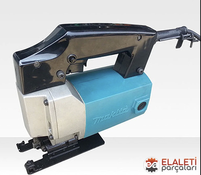 Makita 4300BA  Dekupaj Testere