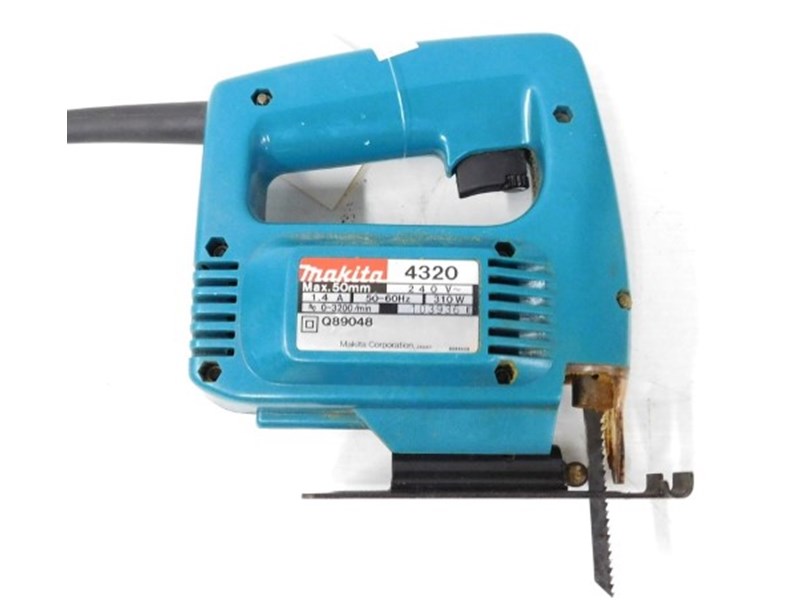 Makita 4320  Dekupaj Testere